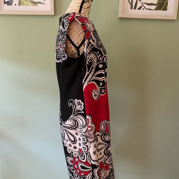 Women’s Monroe & Main Black and White Patterned Dress Size Large - Picture 4 of 6